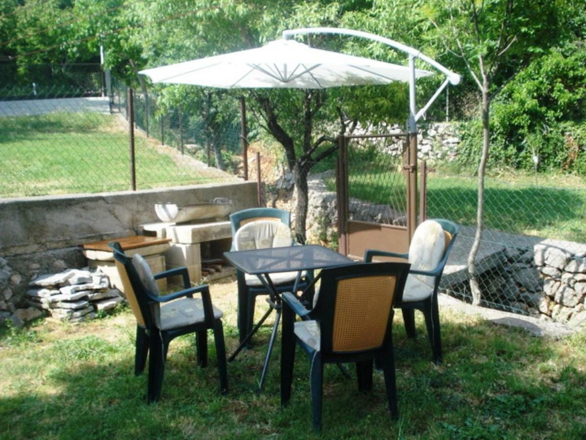 Apartmani Gracijela Karlobag Esterno foto