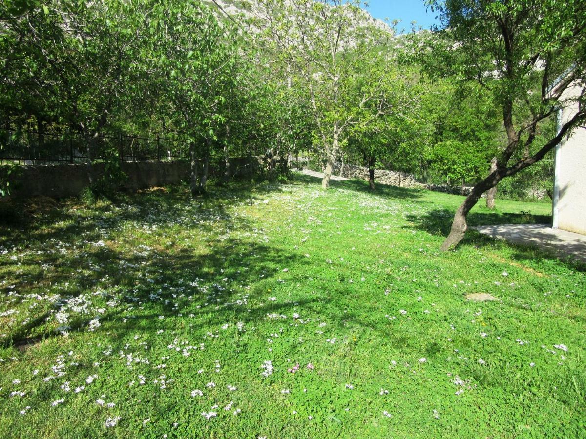 Apartmani Gracijela Karlobag Esterno foto